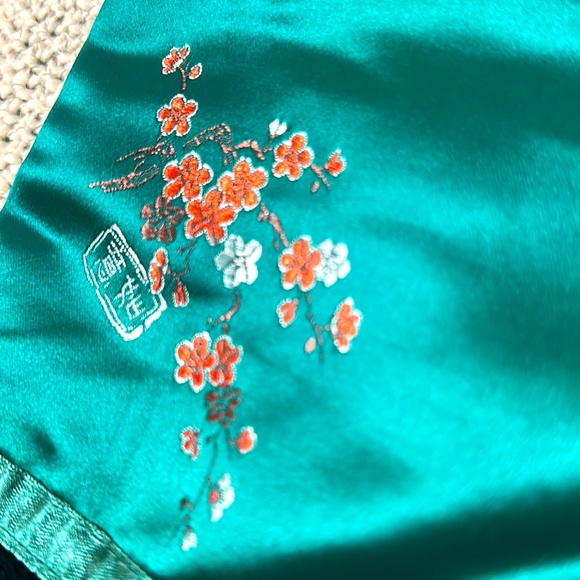 Y2K Asian inspired velvet green tote bag - Picture 3 of 7